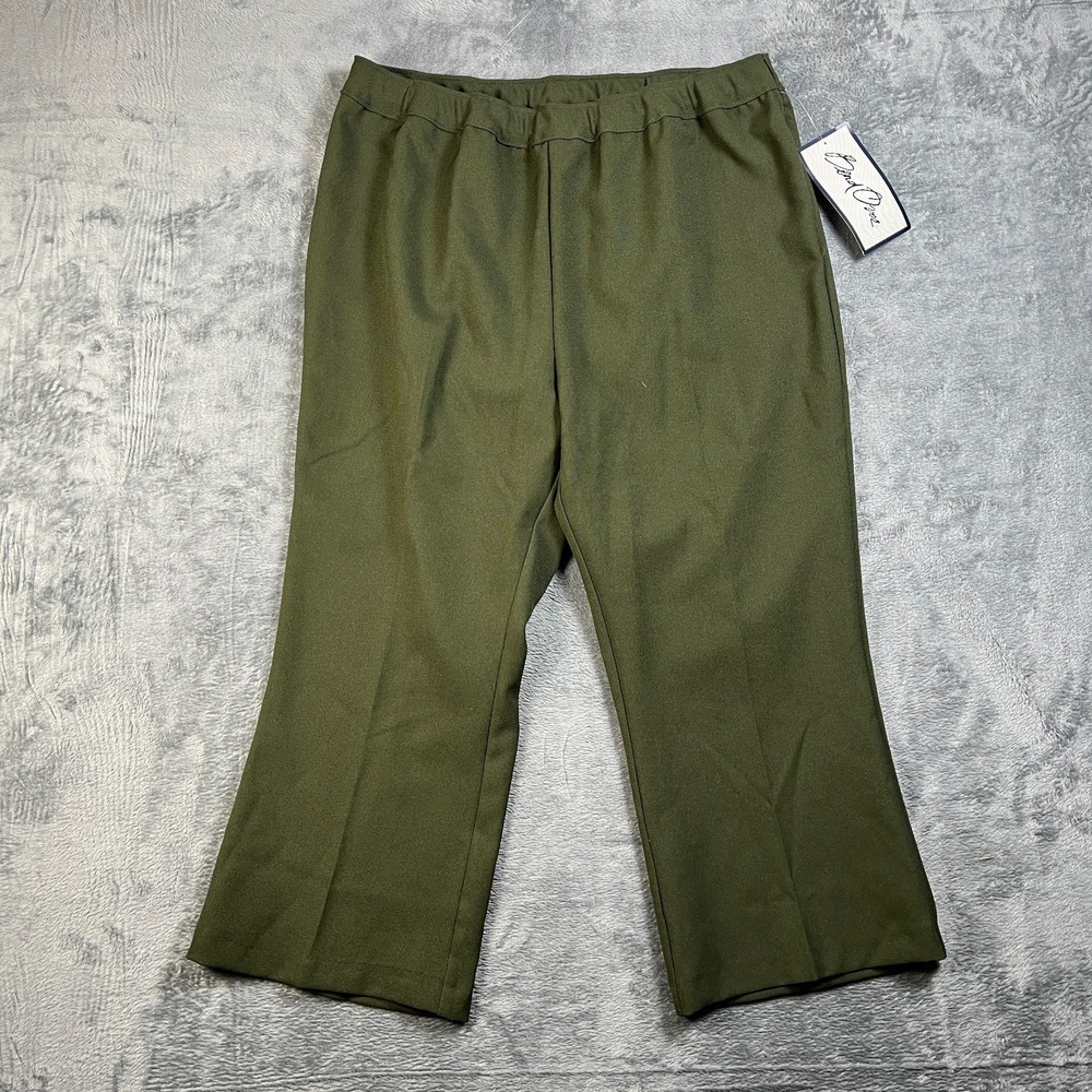 Bend Over Cropped Pants Women 20W Olive Green Flat Front Flare Leg Elastic Waist